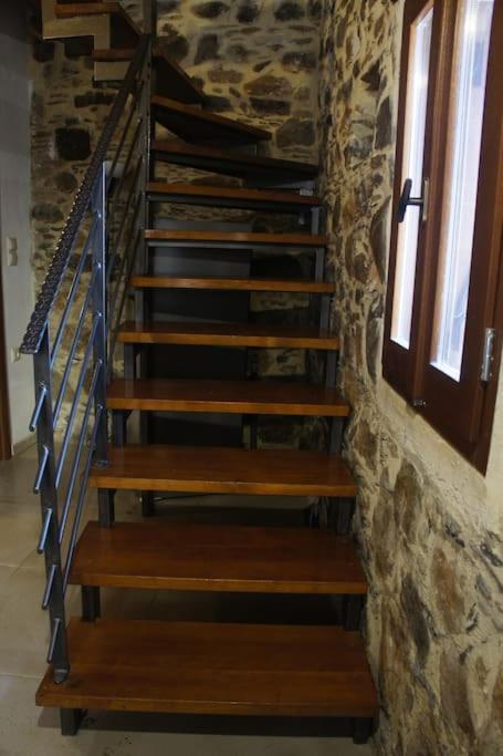 Rosales Stone House Holiday home *