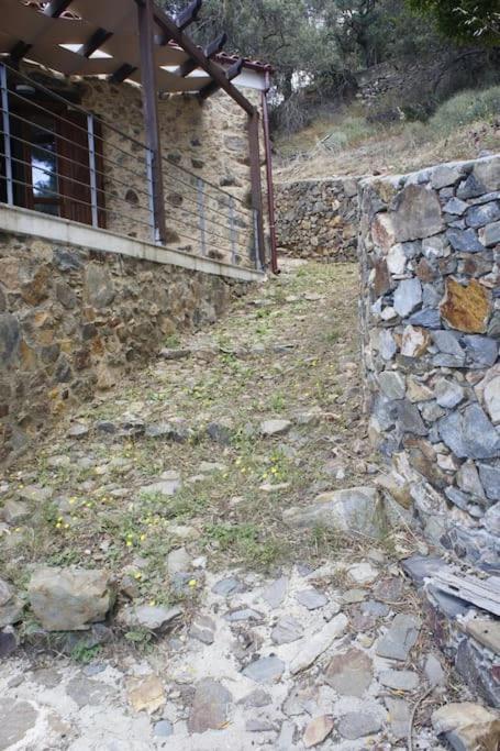 Prázdninový dům Rosales Stone House AmigdhalokeFálion